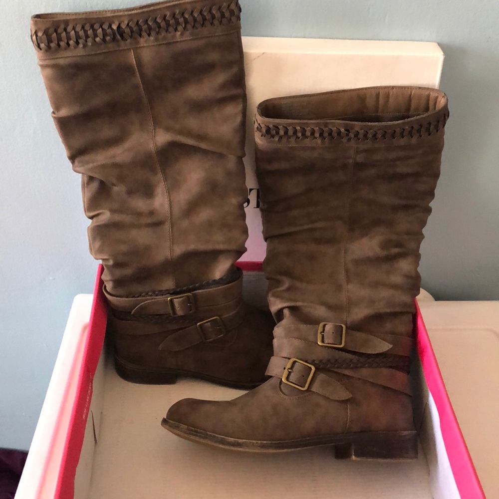 Just fab Evita boots